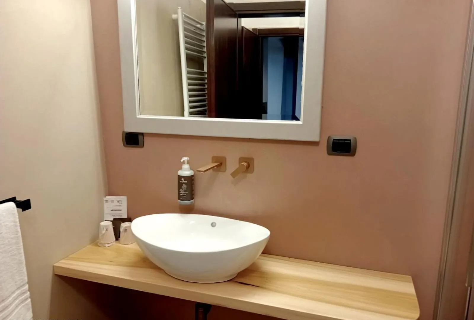 Locanda Leonardo Hotel Calolziocorte